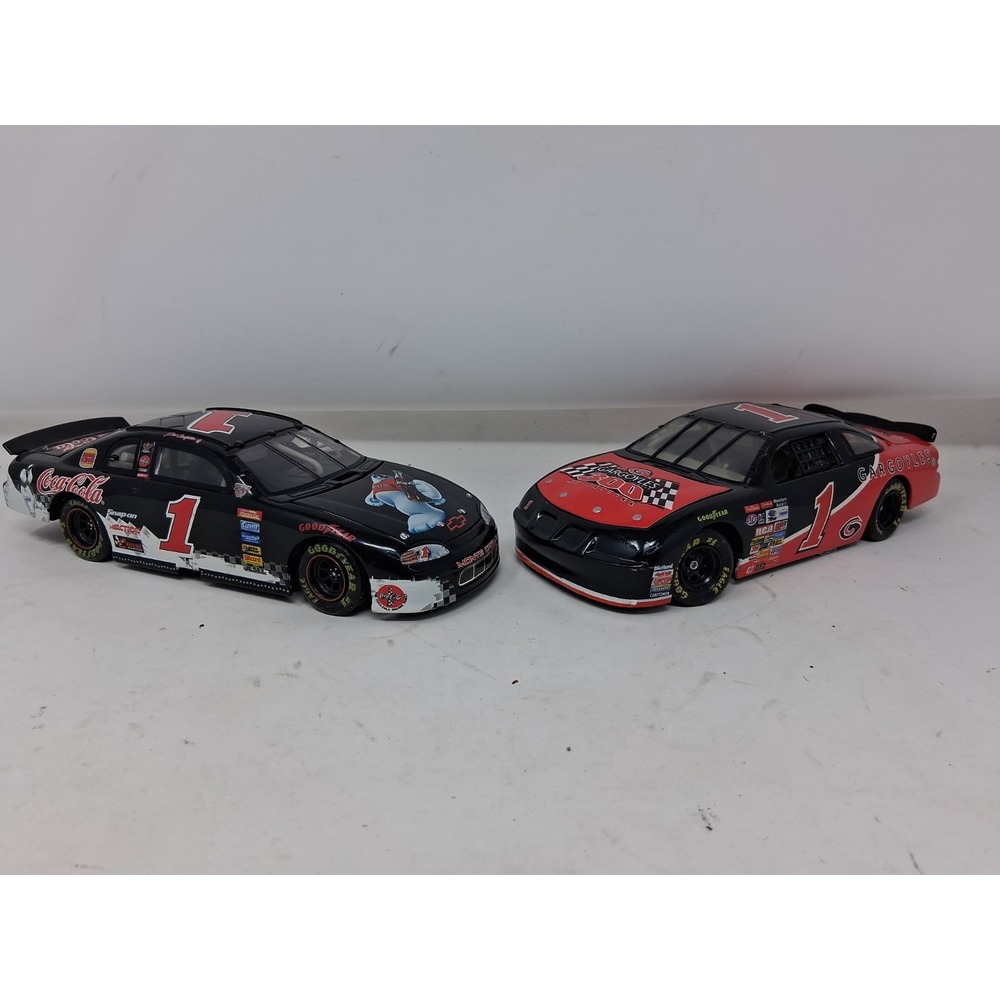 1:24 Action Dale Earnhardt/Coca Cola 1998 Monte Carlo + 1997 Gargoyles Pontiac H